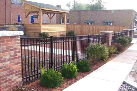 Functionality and aesthetic appeal of metal fence in the Chicagoland area