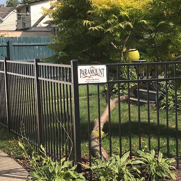 Backyard Fence Installation In Illinois - Paramount Fence